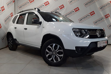 Автомобиль с пробегом RENAULT DUSTER