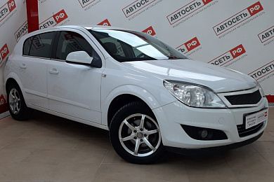 Автомобиль с пробегом OPEL ASTRA