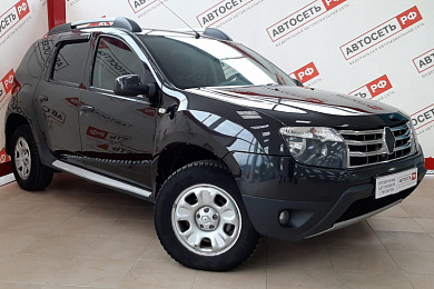 Автомобиль с пробегом RENAULT DUSTER